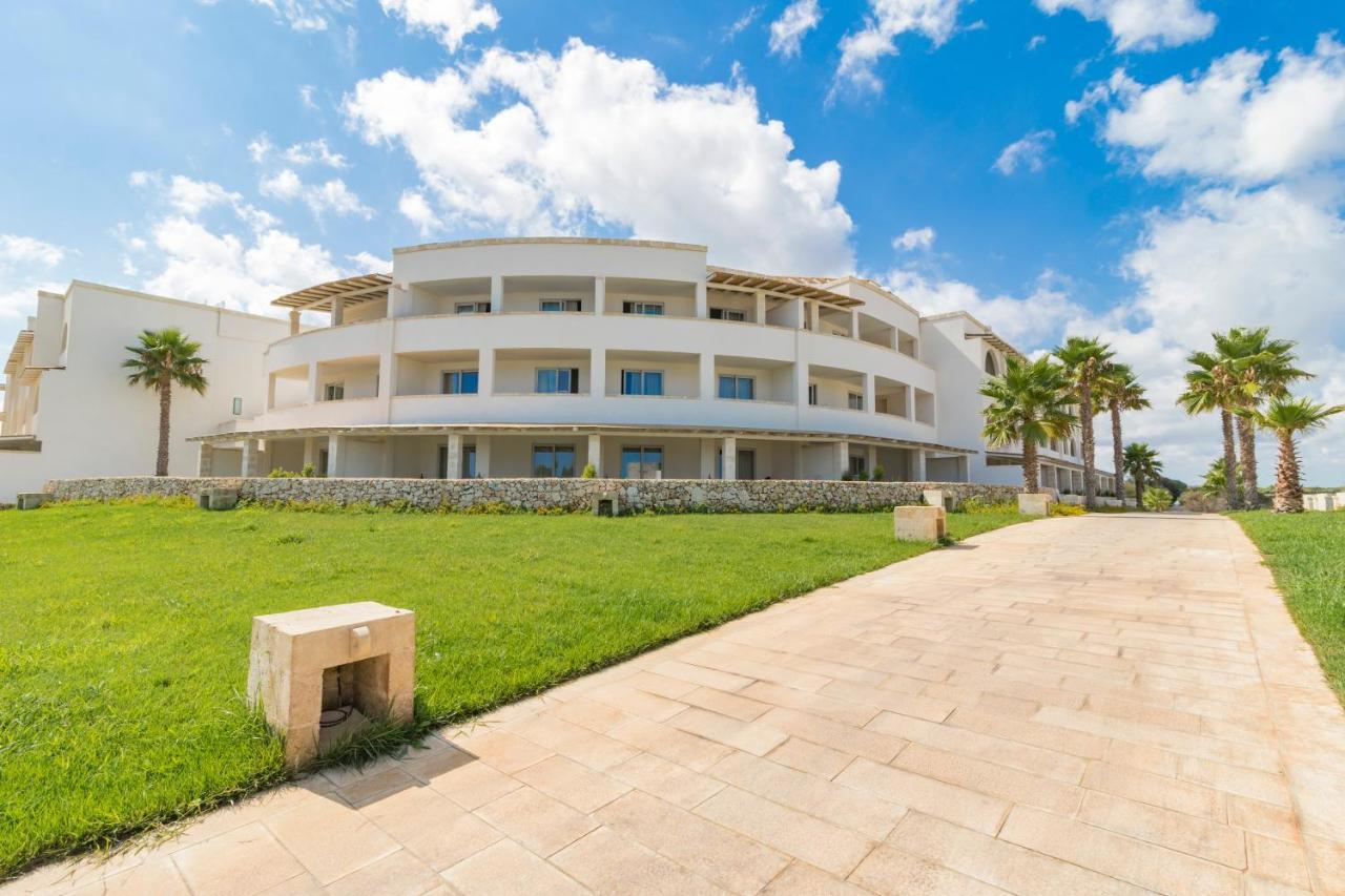 Hotel Barone Di Mare Torre dell'Orso Esterno foto
