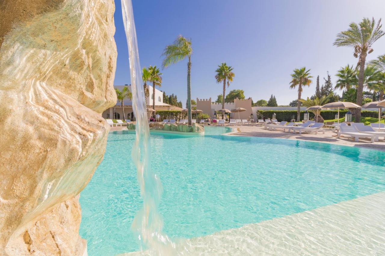 Hotel Barone Di Mare Torre dell'Orso Esterno foto