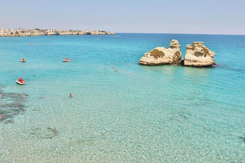 Hotel Barone Di Mare Torre dell'Orso Esterno foto